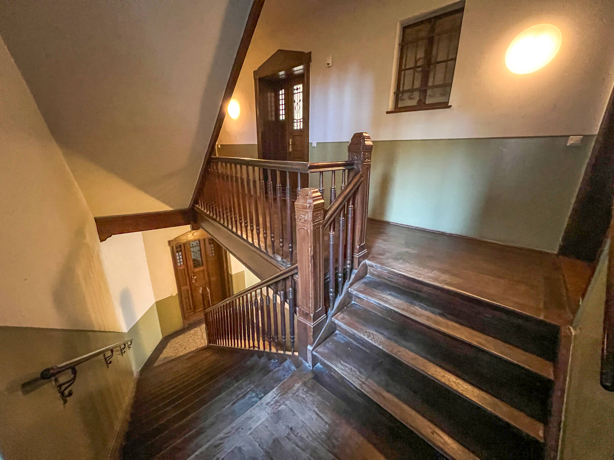Dachgeschosswohnung im denkmalgeschützten MFH in Schönefeld – Leipzig – Vorschaubild 3