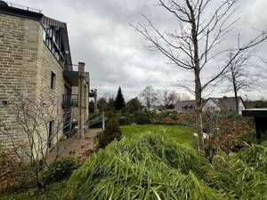 Luxuriöse 3-Zi.-EG-Wohnung mit Terrasse, eigenem Garten und Tiefgarage in Essen-Bredeney – 45133 Essen – Vorschaubild 2