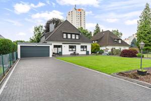 Bremen - Osterholz | Freistehendes Haus mit Schwimmbad und Sauna – 28325 Bremen – Vorschaubild 3