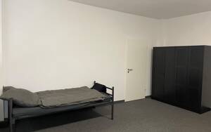 WG Zimmer in Stuttgart - günstig und flexibel für Wohnen auf Zeit mieten – 70327 Stuttgart – Vorschaubild 3