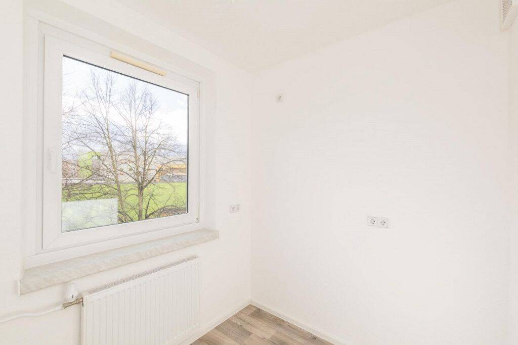 Modernes Bad / Balkon / Aufzug – Chemnitz – Bild 1 von 9