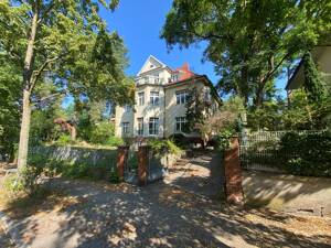 Wunderschönes Mehrfamilienhaus im Westend auf großzügigem Grundstück – 14055 Berlin – Vorschaubild 2