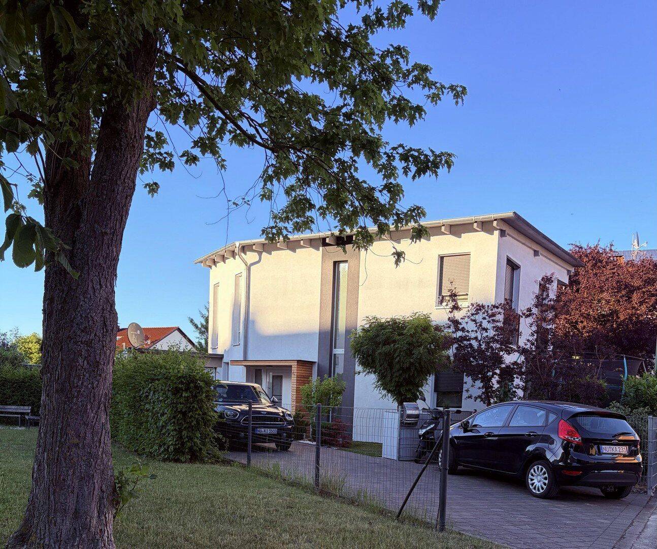 Architektenhaus mit Pool – Neu-Ulm – Vorschaubild 4
