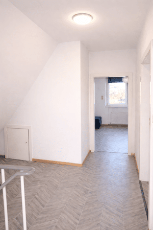 Familienhaus in Berlin-Rosenthal - 6 Zimmer, 647 m² Grundstück, Südterrasse & großer Garten – 13158 Berlin – Vorschaubild 6