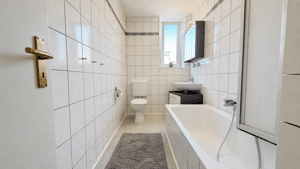 Viel Platz für neue Wohnideen - großzügige 5-Zimmer-Wohnung mit Carport! – 66130 Saarbrücken – Vorschaubild 4