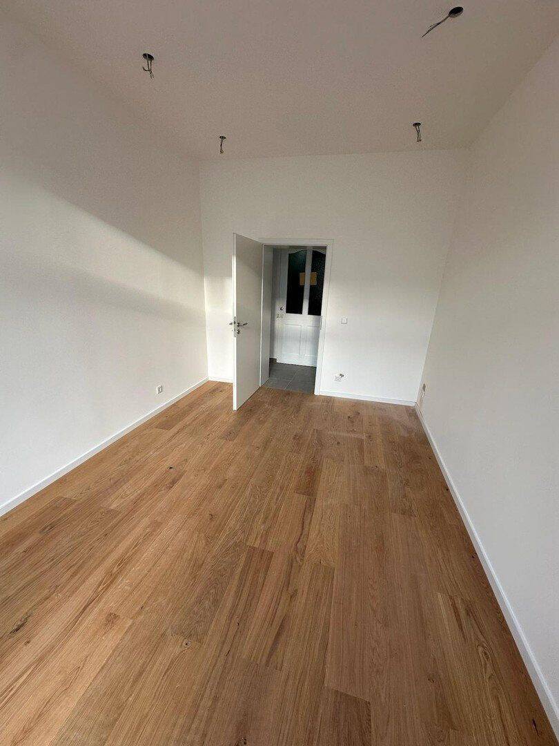 Renditestark vermieten oder selbst einziehen? Schöne Wohnung in der Nähe vom Zoopark – Düsseldorf – Vorschaubild 6