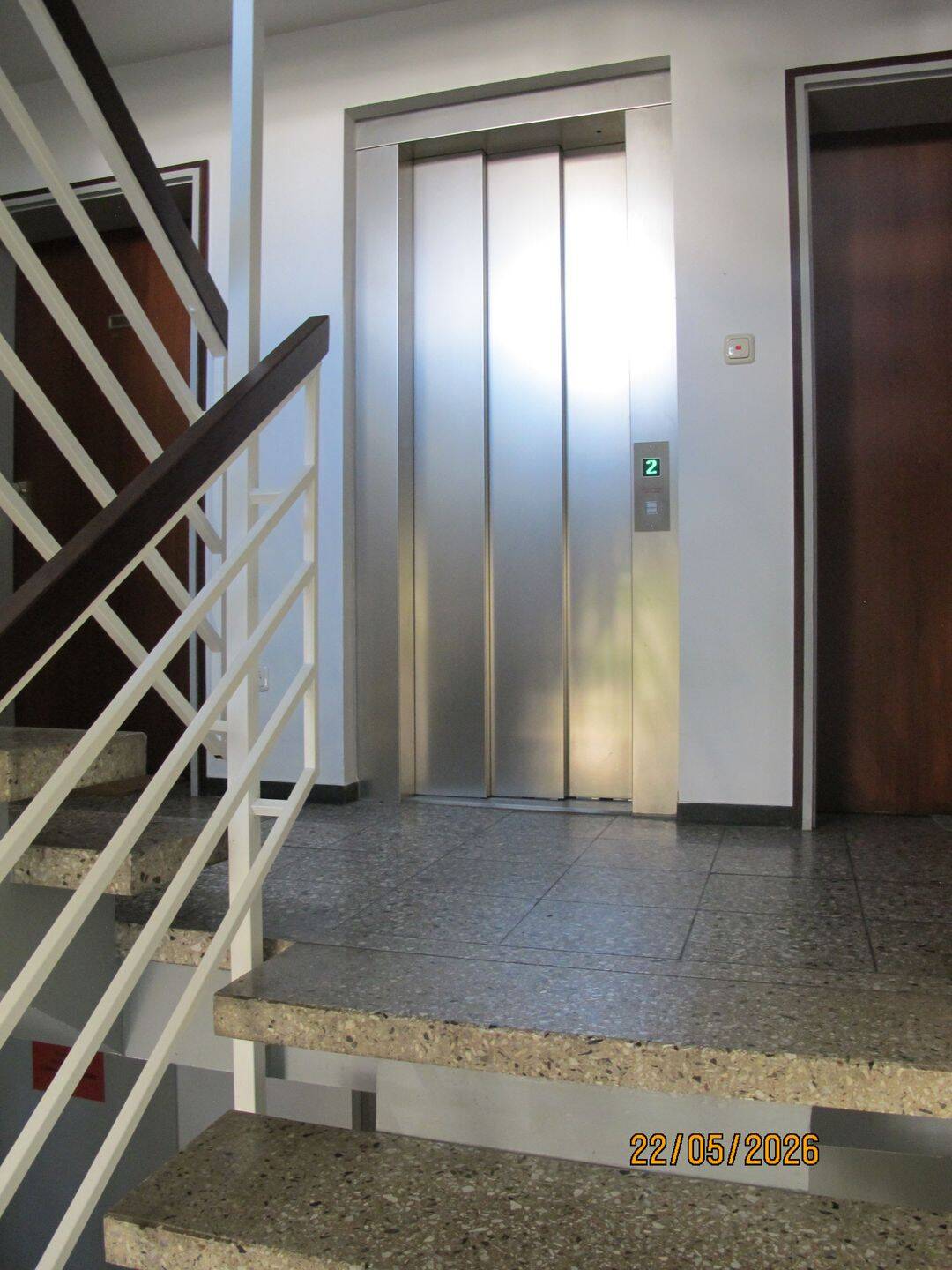 Ausgezeichnet geschnittene 2 Zimmer Wohnung mit Balkon – München – Vorschaubild 9