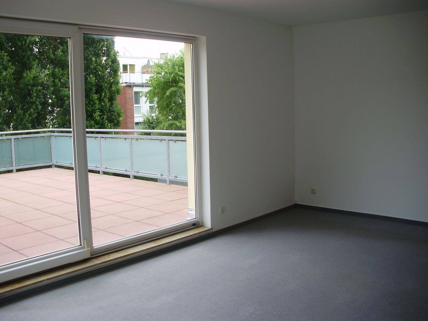 Traumwohnung an Lübecks Stadtpark! – Lübeck – Vorschaubild 2