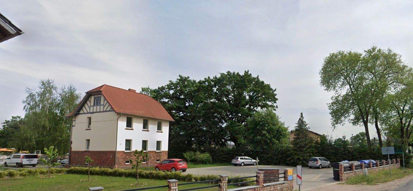 Attraktive Kapitalanlage: Zwei vermietete MFH unmittelbar am Bahnhof - Top Verbindung nach Berlin – Briesen (Mark) – Vorschaubild 4