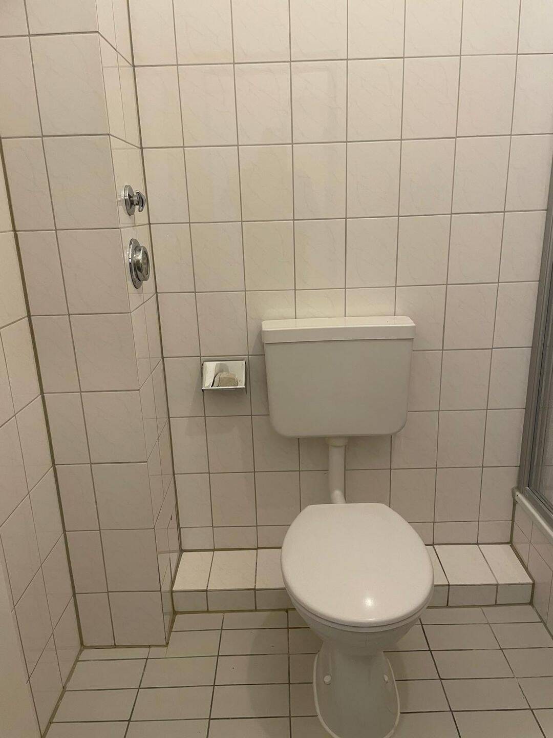 1-Zimmer-Appartment unmöbliert an Studenten und Auszubildende zu vermieten – Hamburg – Vorschaubild 7