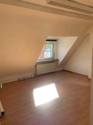 2,5 ZK Bad mit Wanne und Dusche, 4.3, Brauerstr. 6, 66123 Saarbrücken – Saarbrücken – Vorschaubild 2