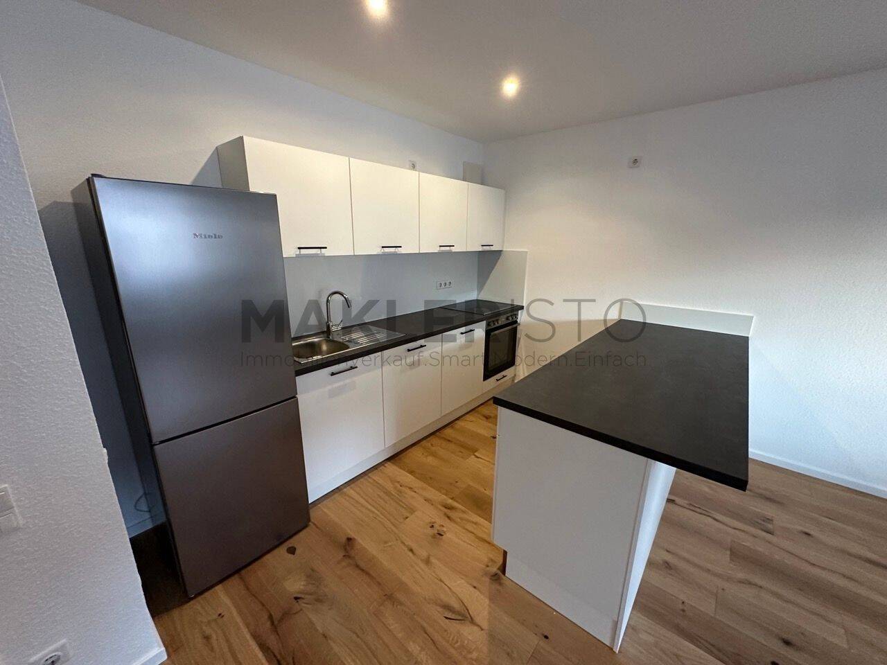 **Traumhafte 2 Raumwohnung mit Stellplatz, Einbauküche und Balkon in der Südvorstadt** – Leipzig – Vorschaubild 3