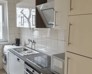 HELLE WOHNUNG MIT LOGGIA & BLICK INS GRÜNE - GUTER SCHNITT - SUPER INFRASTRUKTUR – 13403 Berlin – Vorschaubild 3