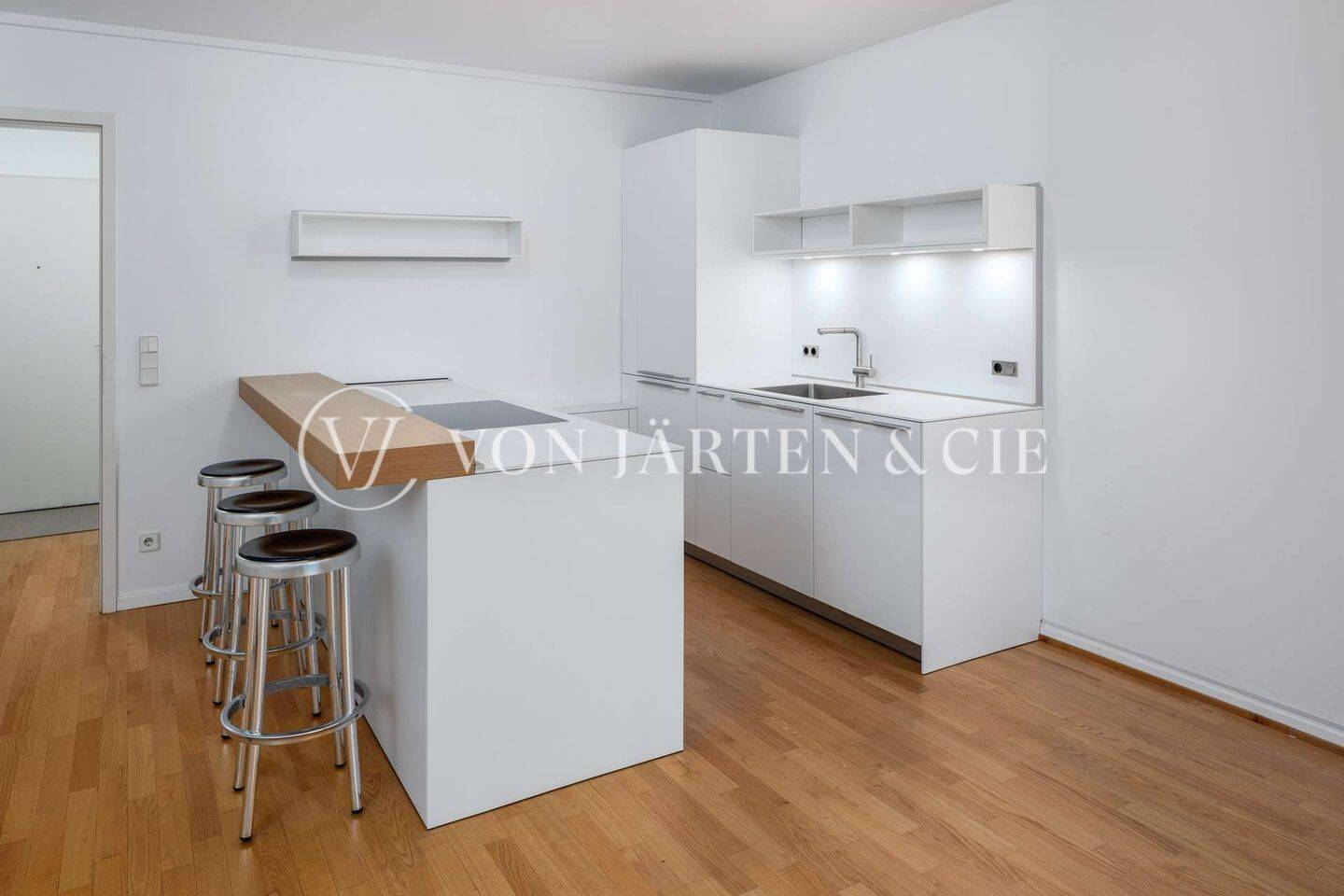 LEBEN IM HERZEN VON WINTERHUDE: 2-ZIMMER WOHNUNG MIT KANALBLICK! – Hamburg – Vorschaubild 6