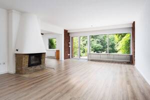 Stilvolles Einfamilienhaus mit Sauna, großem Grundstück und modernisierter Technik in Oberneuland – 28355 Bremen – Vorschaubild 4