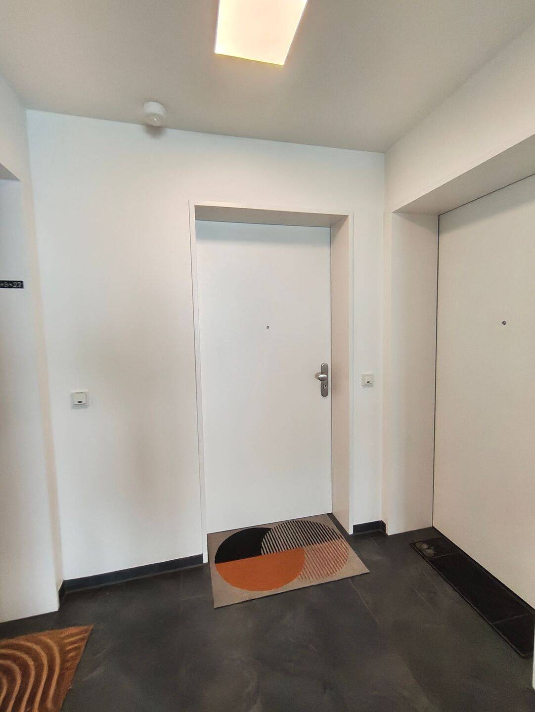 Möbliertes Appartement mit Dachterrasse in Innenstadtlage – Hamm – Vorschaubild 3