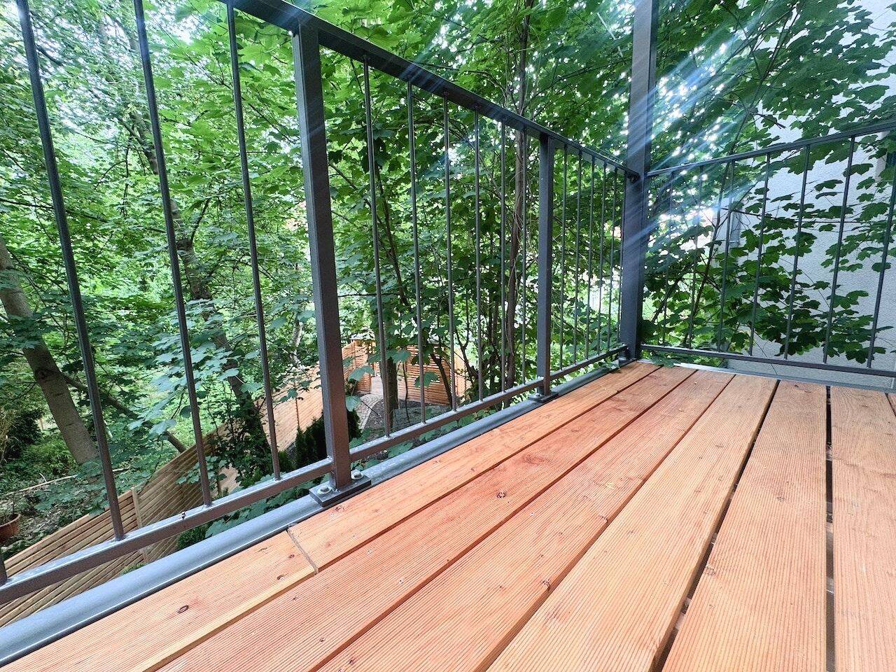 Erstbezug mit Stil! + Balkon + Parkett + Fußbodenheizung + tolles Bad mit Wanne & Dusche + LED-Licht – Leipzig – Vorschaubild 3