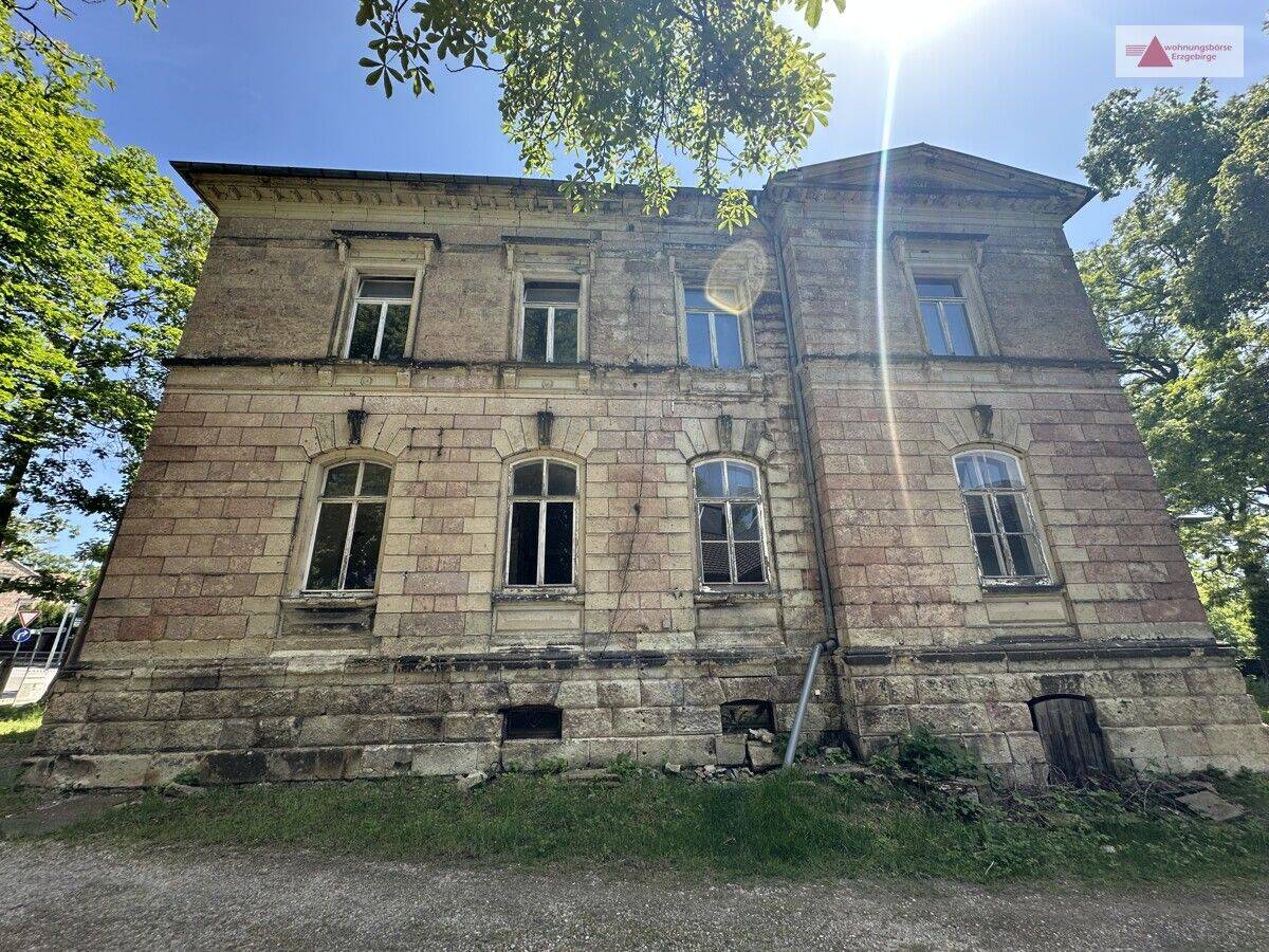 Denkmalgeschützte Villa mit Villengarten - ca. 600 m² Entwicklungspotenzial in Chemnitz-Hilbersdorf – Chemnitz – Vorschaubild 9