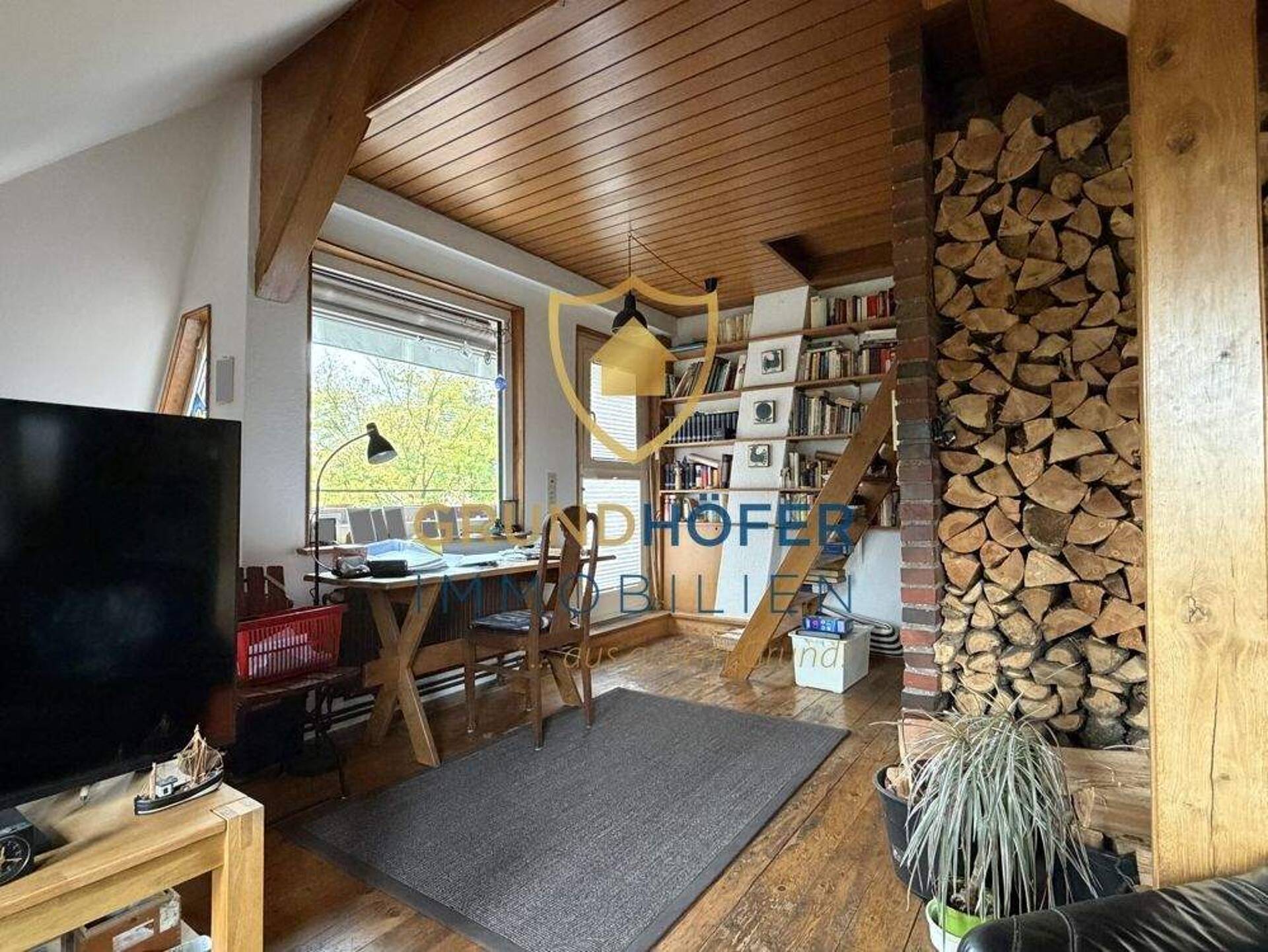 Maisonettewohnung in 26384 Wilhelmshaven mit 122 m² kaufen