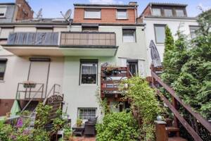 Viel Platz für die ganze Familie - modernes Reihenmittelhaus mit Garten und ausgebautem Dachgeschoss – 28237 Bremen – Vorschaubild 2