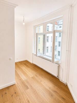 Mitten im Kiez - urban, lebendig & grün: stilvoller Wohntraum auf ca. 34 m²! Renoviert & Bezugsfrei! – 13347 Berlin – Vorschaubild 6