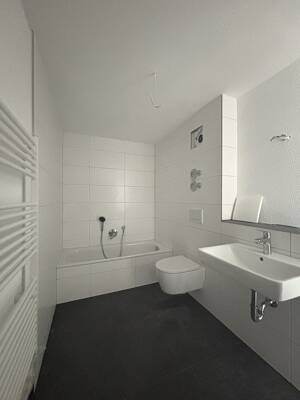 Attraktive 4,5-Zimmer-Wohnung mit Balkon & Garage – 74321 Bietigheim-Bissingen – Vorschaubild 6