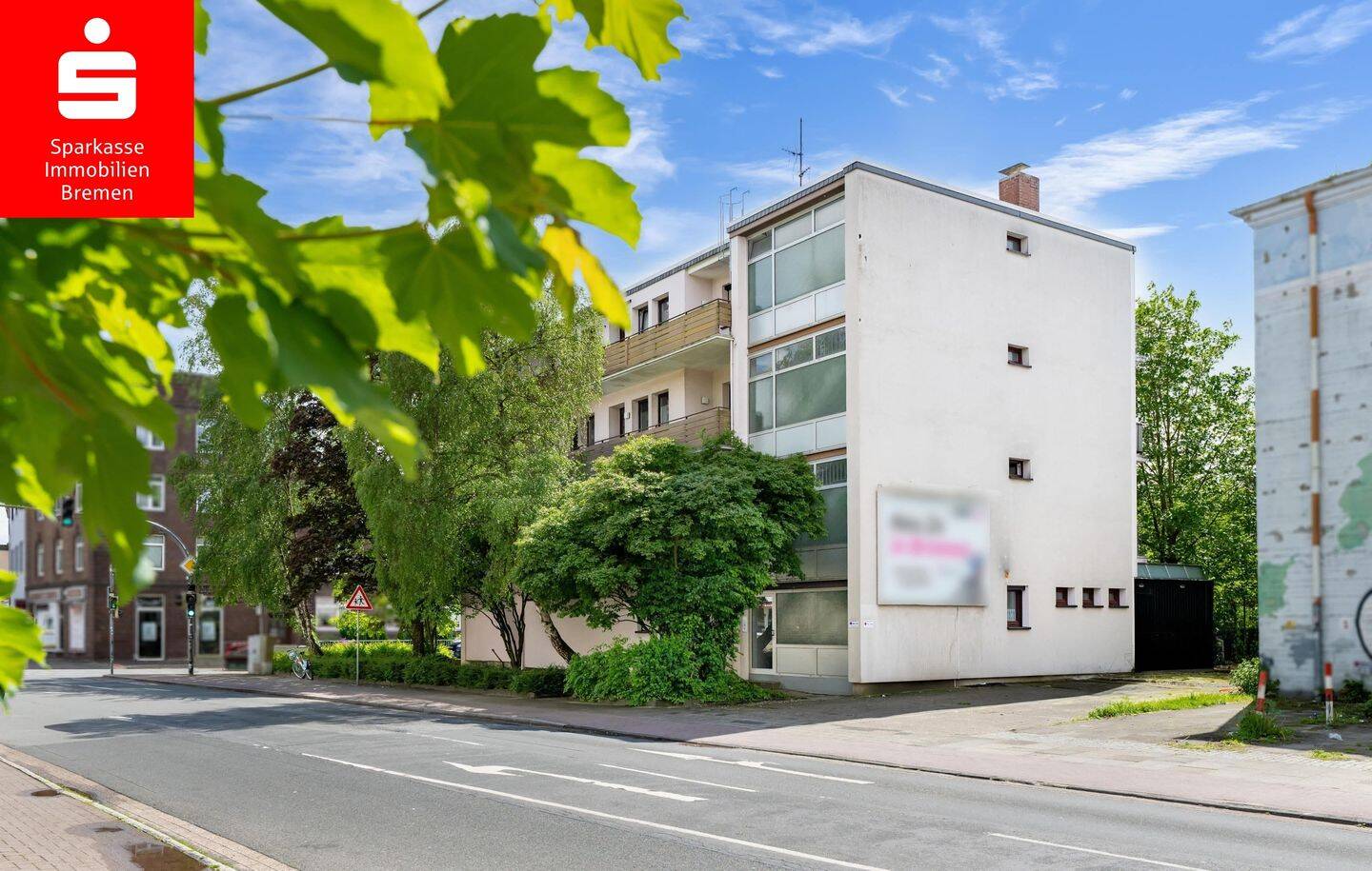 Bremen - Huckelriede: Solide und langfristig vermietete 3-Zimmerwohnung mit Garageneinstellplatz