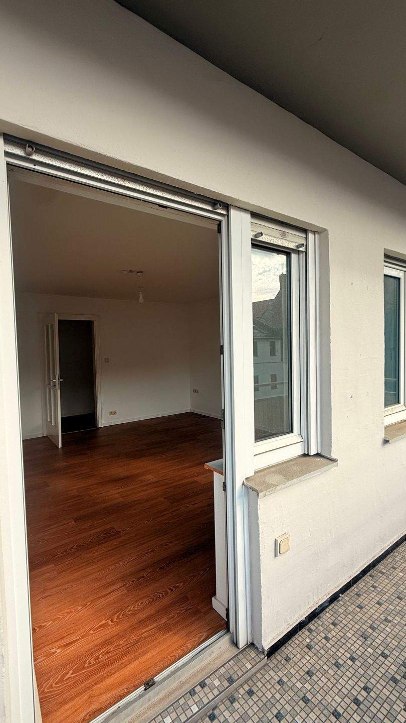 Attraktive 3-Zimmer-Wohnung mit Balkon in Top-Lage – Nürnberg – Vorschaubild 3