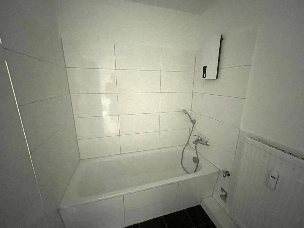 Charmante 3-Zimmer-Etagenwohnung in Wolfsburg Viel Platz zum Wohlfühlen! – Wolfsburg – Vorschaubild 8