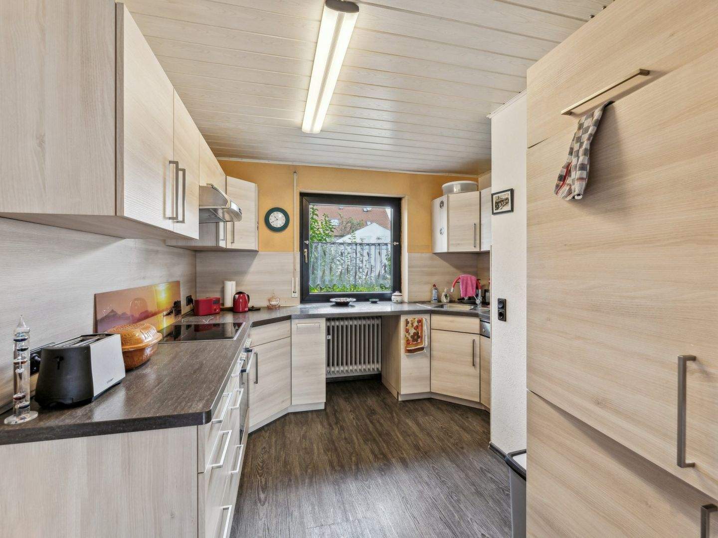 Gepflegtes RMH, ideal für eine Familie mit Terrasse, Balkon, Garage in Nürnberg-Reichelsdorf – Nürnberg – Vorschaubild 5