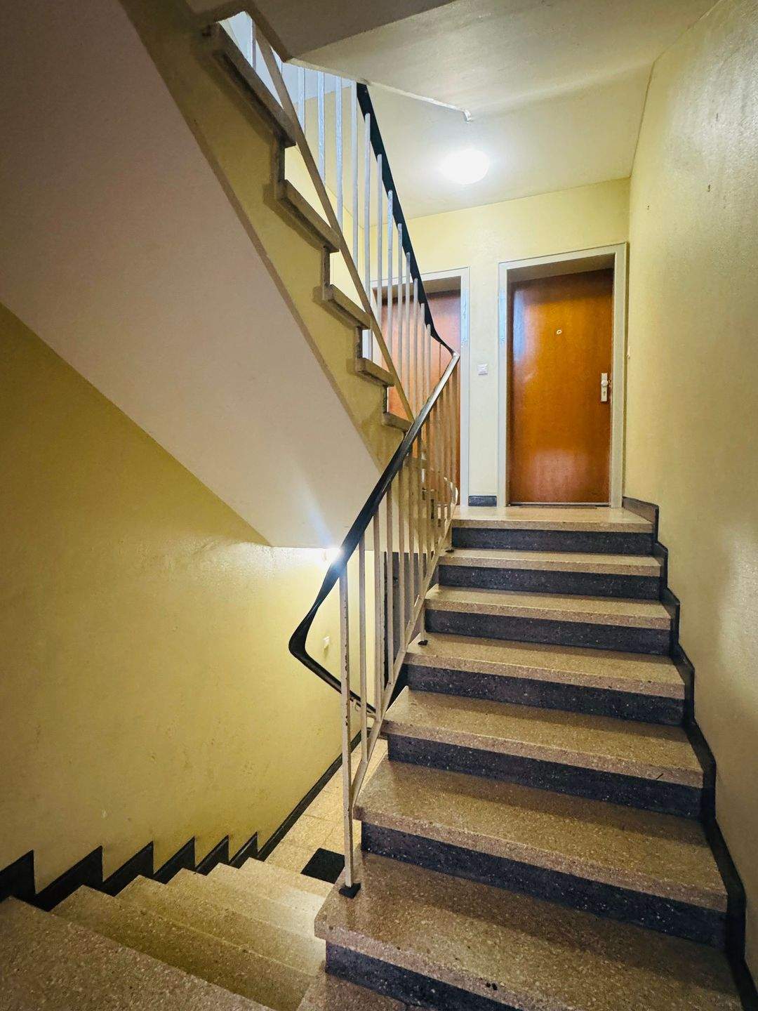 Investmentpaket: zwei Mehrfamilienhäuser - 12 Wohneinheiten & 8 Garagen (6,7 % Mietrendite) – Gelsenkirchen – Vorschaubild 5