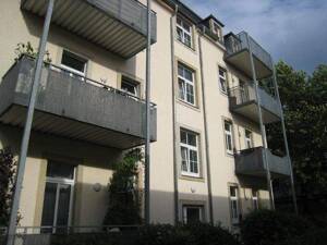 Sonnige 2,5-R-DG-Mais.-Wohnung mit West-Balkon und freiem weitem Blick in ruhiger Lage von Dresden-Löbtau – 1159 Dresden – Vorschaubild 2