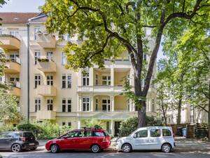 Lichtdurchflutete Altbauwohnung mit Balkon im Herzen des Rheingauviertels – 12161 Berlin – Vorschaubild 9