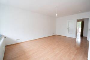 Frankfurt am Main: Helle 3-Zimmer-Wohnung im 3. OG - ideal für WGs – 60313 Frankfurt am Main – Vorschaubild 7