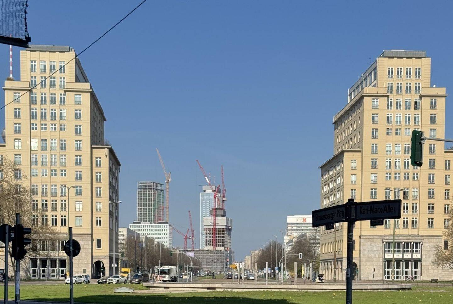 Wohnen im Kulturdenkmal: Renovierungsbedürftige Wohnung | 3 große Zi | 91 m² – Berlin – Vorschaubild 2