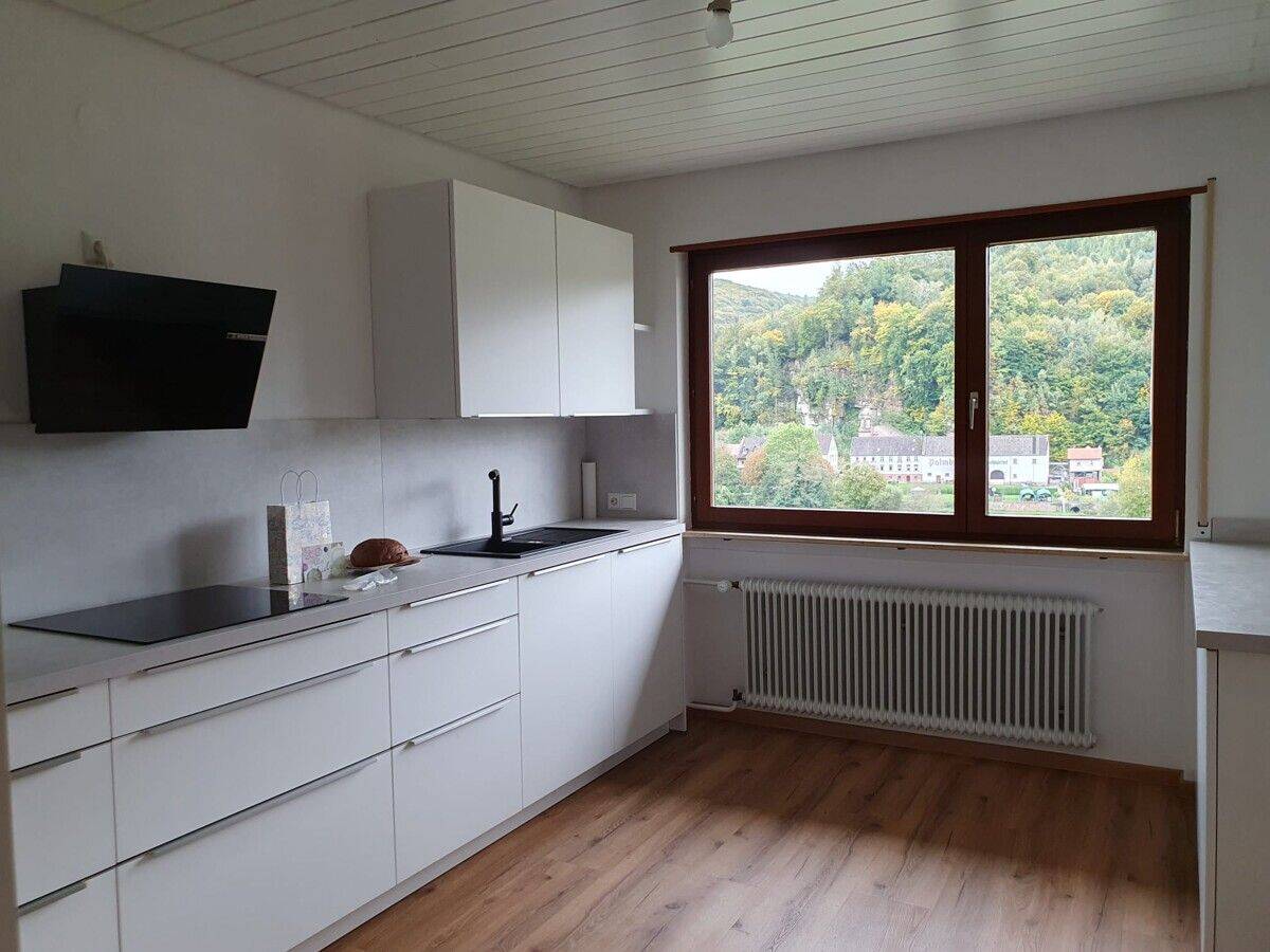 Familienfreundliches Wohnhaus mit viel Platz in schöner Aussichtslage im Neckartal – Neckarsteinach – Vorschaubild 6