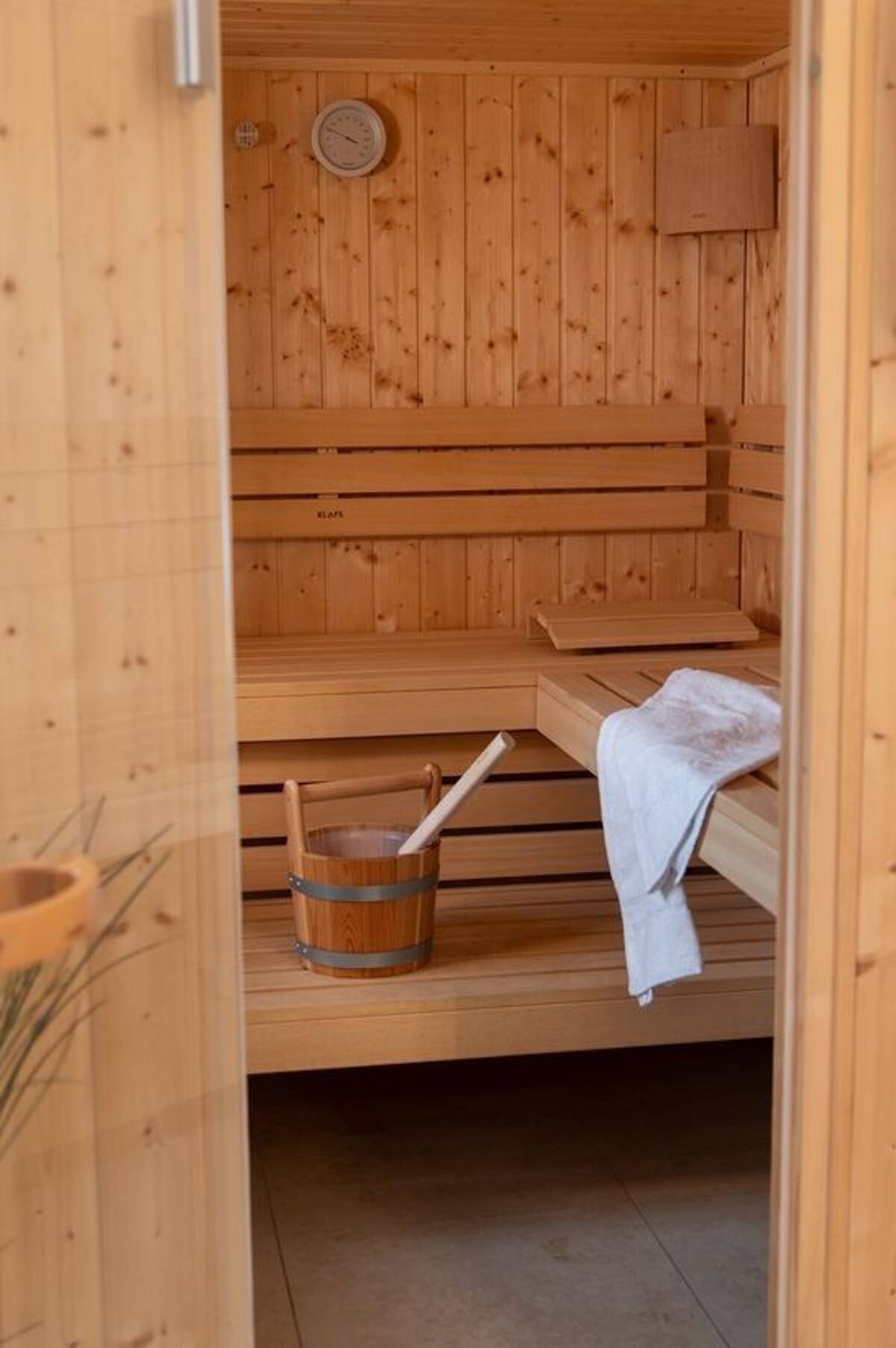 Komfortable 2-Zimmer-Wohnung - selbstbestimmt wohnen mit Service, Rosengarten Residenz Fürth – 90762 Fürth – Bild 1 von 9