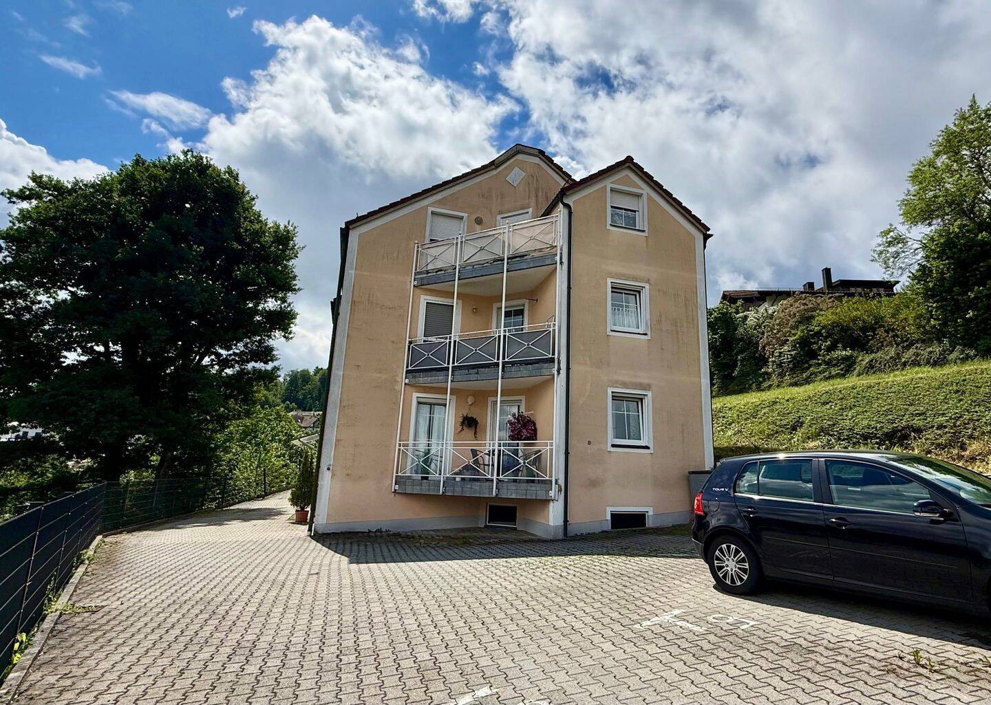 Gemütliche und solide vermietete 3-Zimmer-DG-Wohnung in zentrumsnähe von Waldkirchen – Waldkirchen – Vorschaubild 6