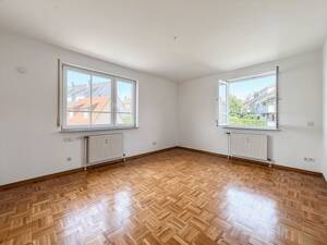 Ankommen, wohlfühlen, gestalten: Charmante 3-Zimmer-Wohnung mit Südbalkon und TG-Stellplatz – 70619 Stuttgart – Vorschaubild 4
