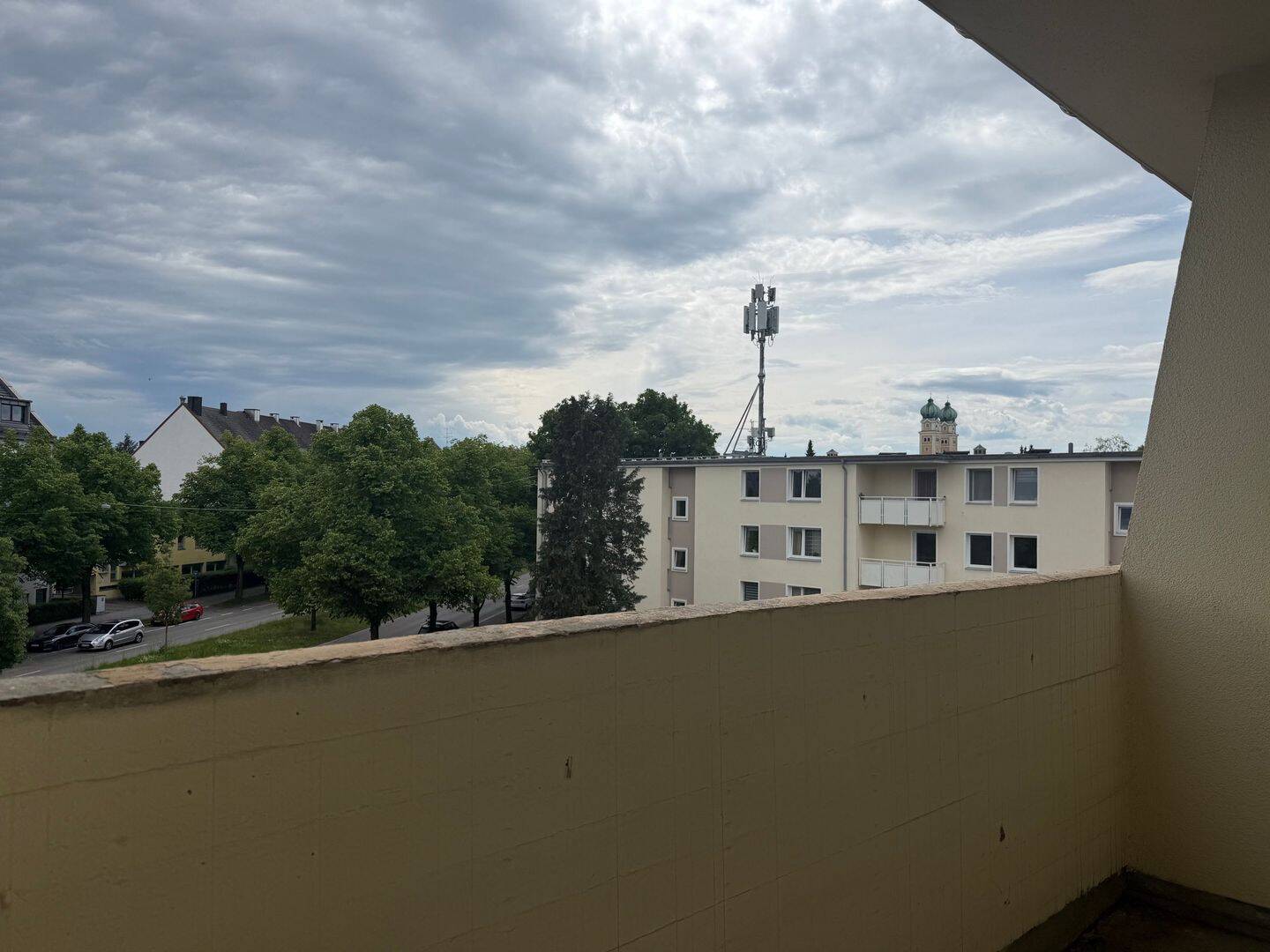 MAIER - Sofort verfügbar! 3- Zimmer-Wohnung mit Südloggia in U-Bahnlage! – München – Vorschaubild 4