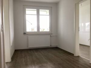 Ihr neues Zuhause: Helle 2-Zimmer-Wohnung mit Balkon – 33609 Bielefeld – Vorschaubild 3