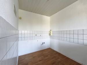 DREI ZIMMER im 1.OBERGESCHOSS – 6766 Bitterfeld-Wolfen – Vorschaubild 4