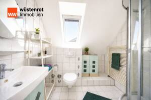 Gut geschnittene 2-Zi.-DG-Wohnung mit Balkon & ausgebautem Spitzboden in kleiner Wohnanlage – 81825 München – Vorschaubild 6