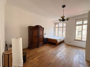 Stilvolle Altbauwohnung mit großem Balkon im Herzen Frankfurts - großzügig, hell und ruhig – 60329 Frankfurt am Main – Vorschaubild 8