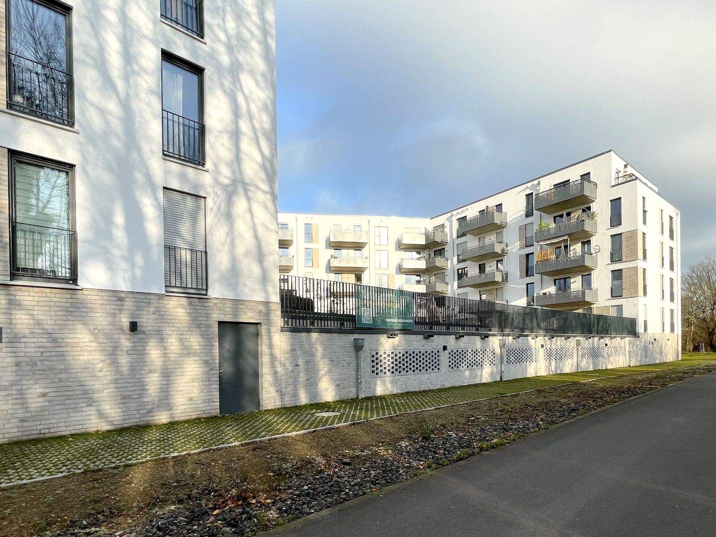 Erstbezug: 2-Zimmer-Wohnung mit moderner Ausstattung und Terrasse !! – Wuppertal – Vorschaubild 2