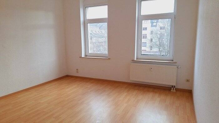 Zentral wohnen zum fairen Preis - 3-Raumwohnung mit Tageslichtbad – Chemnitz – Vorschaubild 8