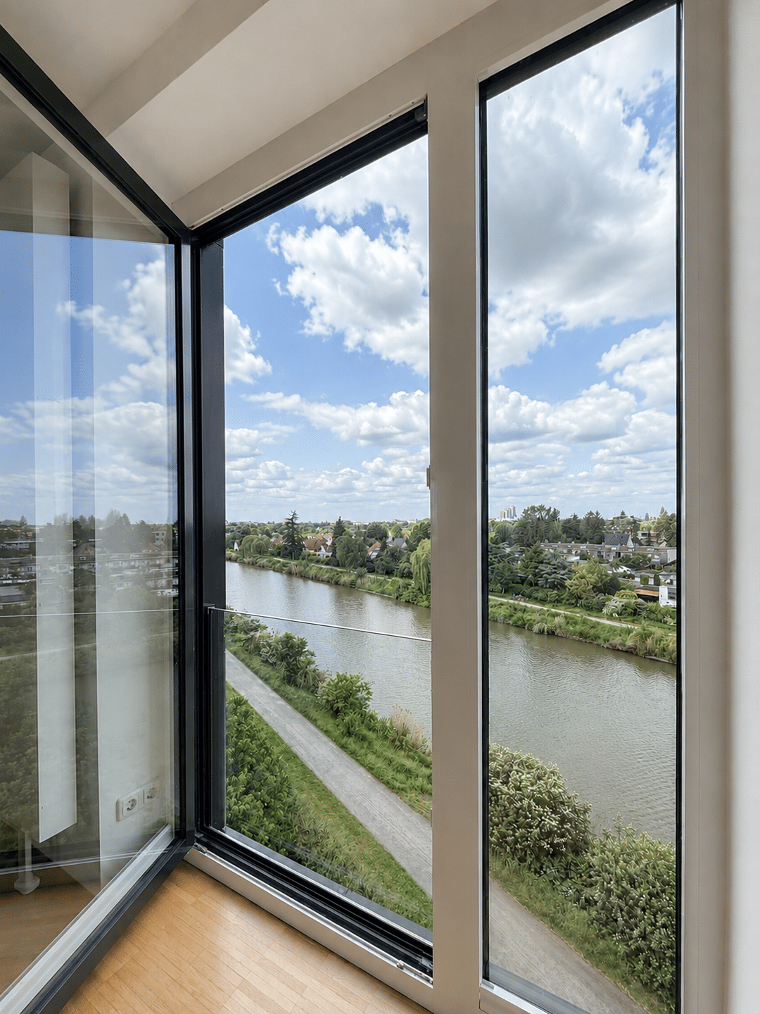 Außergewöhnliches Penthouse in Wasserlage - Privatsphäre, Weitblick und Wohnkomfort auf einer Ebene – Hannover – Vorschaubild 7