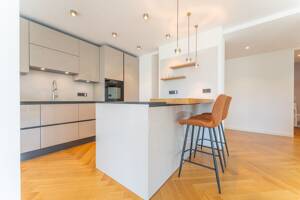 SIE TRÄUMEN VON EINEN PENTHOUSE ? - Einziehen und Ruhe auf 77m² Terrasse genießen – 81927 München – Vorschaubild 2