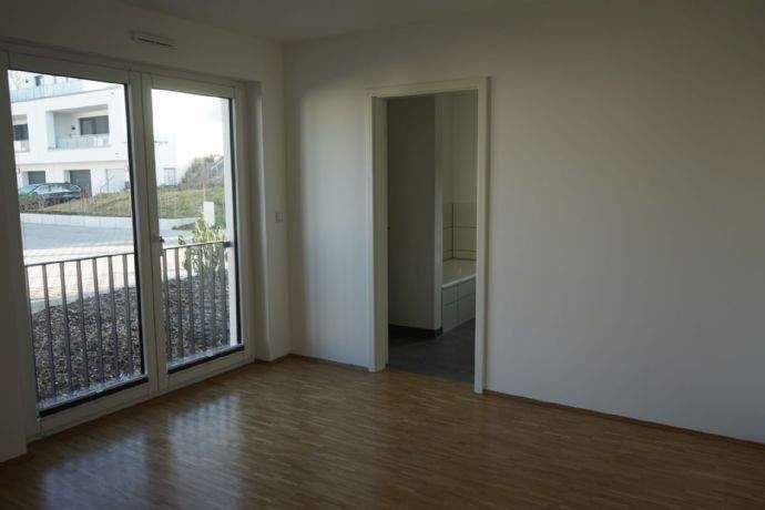 Schicke 4-Zimmerwohnung mit großem Balkon im beliebten Würzburger Stadtteil Frauenland – Würzburg – Vorschaubild 6