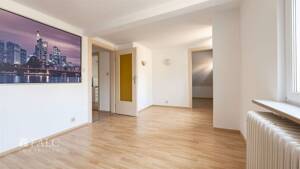 Freistehendes Stadthaus mit sechs Zimmern, Hof, Garage und vielseitigem Nutzungspotenzial – 63073 Offenbach am Main – Vorschaubild 9